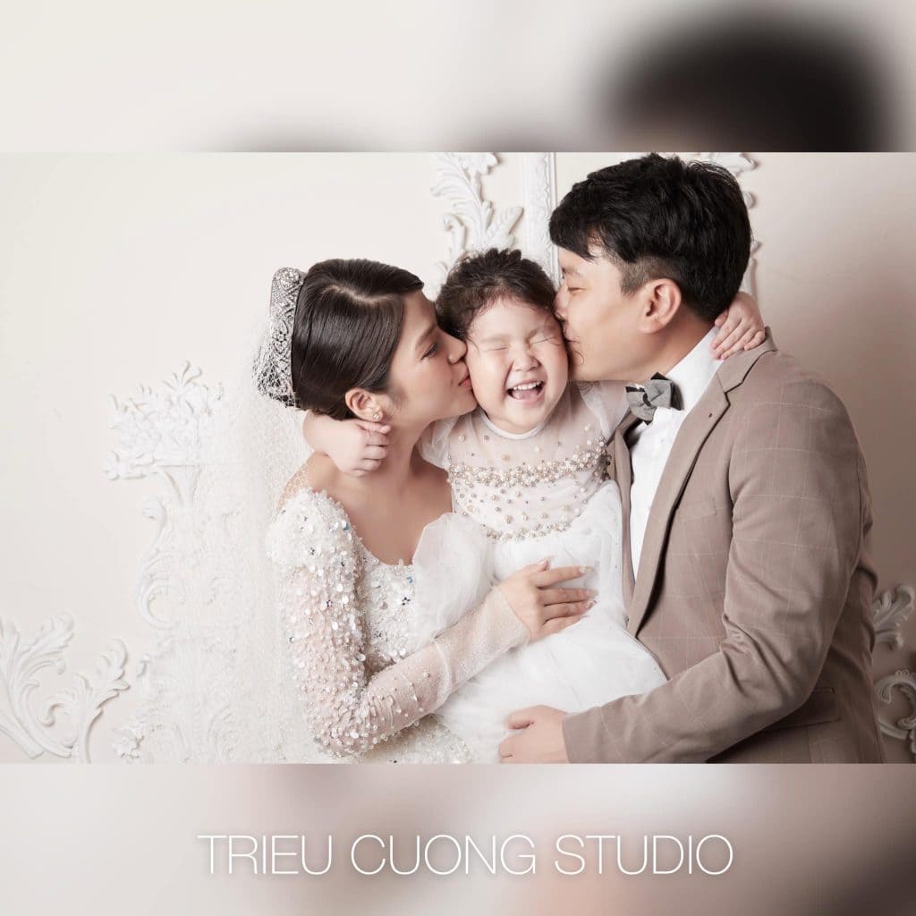 Diễn đàn rao vặt tổng hợp: Chụp ảnh cưới đơn giản tại studio The-alt1-Kinh-nghiem-chup-anh-cuoi-dep-1024x1024